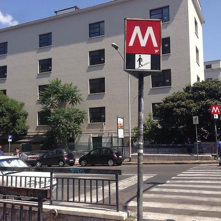 Roma Oltre Il Tempo Hotel Exterior photo